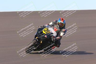 media/Sep-11-2022-SoCal Trackdays (Sun) [[81b7e951af]]/Bowl (820am)/